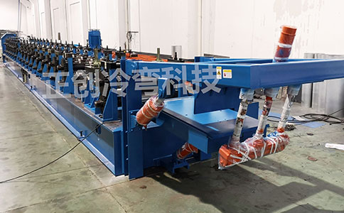 汽車車廂板設備定制需注意什么？